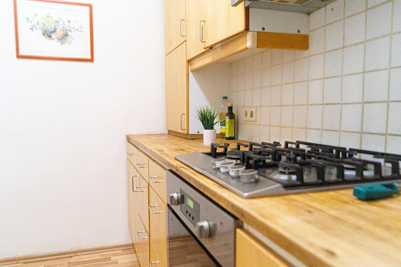 Comfy 2br- Near Wiener Stadthalle * Wien
